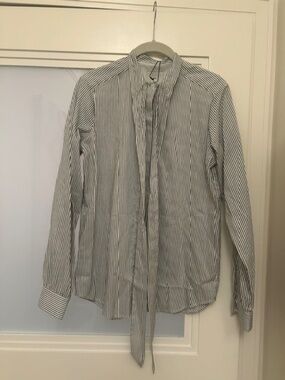 Goop GWYN Virginie Shirt